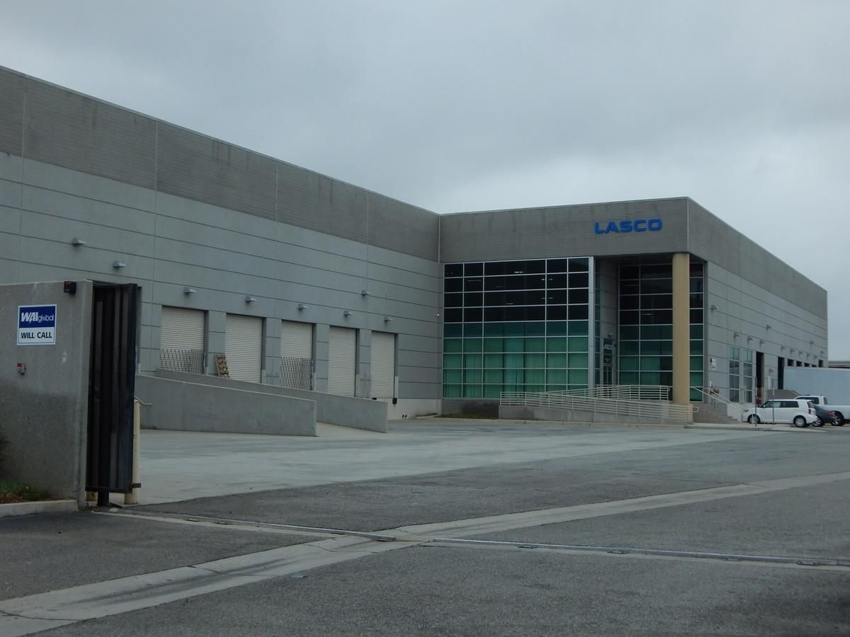 Bldg B photo 1