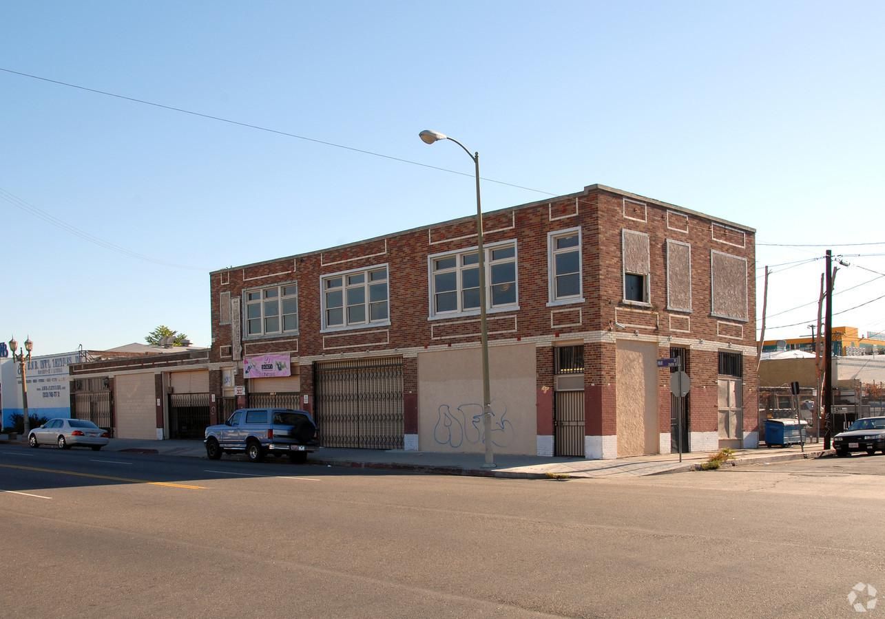 Industrial Property For Sale photo 4
