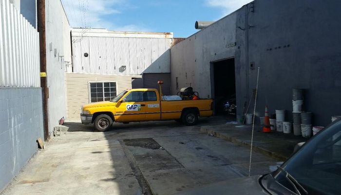 Warehouse Space for Rent at 3513-3517 Union Pacific Ave Los Angeles, CA 90023 - #4