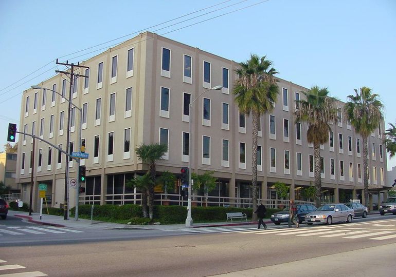 2901 Wilshire - Yale Wilshire Medical