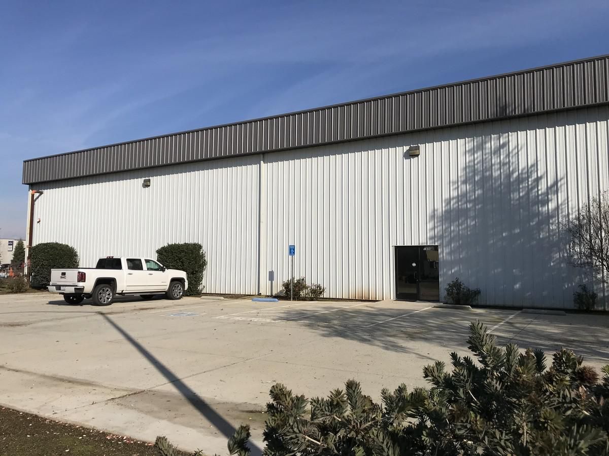 Buttowillow Industrial Building photo 1