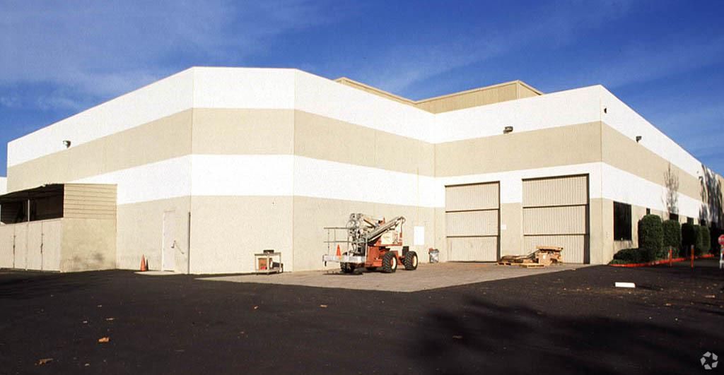 Industrial Property For Lease photo 2