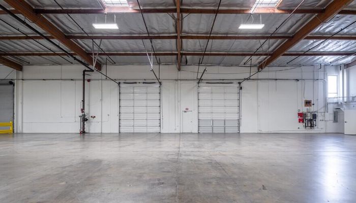 Warehouse Space for Rent at 1040 N Kraemer Pl Anaheim, CA 92806 - #24