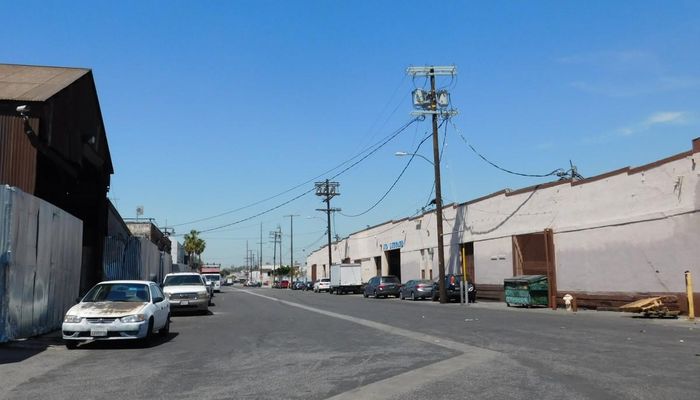 Warehouse Space for Sale at 2465-2481 Porter St Los Angeles, CA 90021 - #11