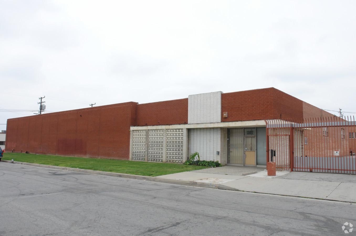 Industrial Property For Lease photo 3