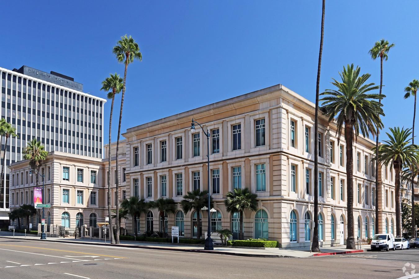 9150 Wilshire Blvd. photo 1