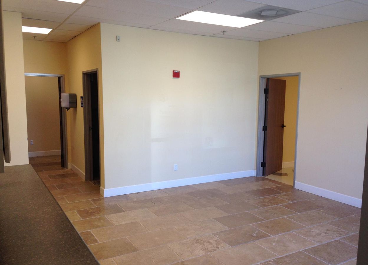 15375 Anacapa Rd photo 2