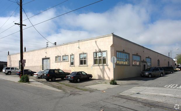 600 W 15th St