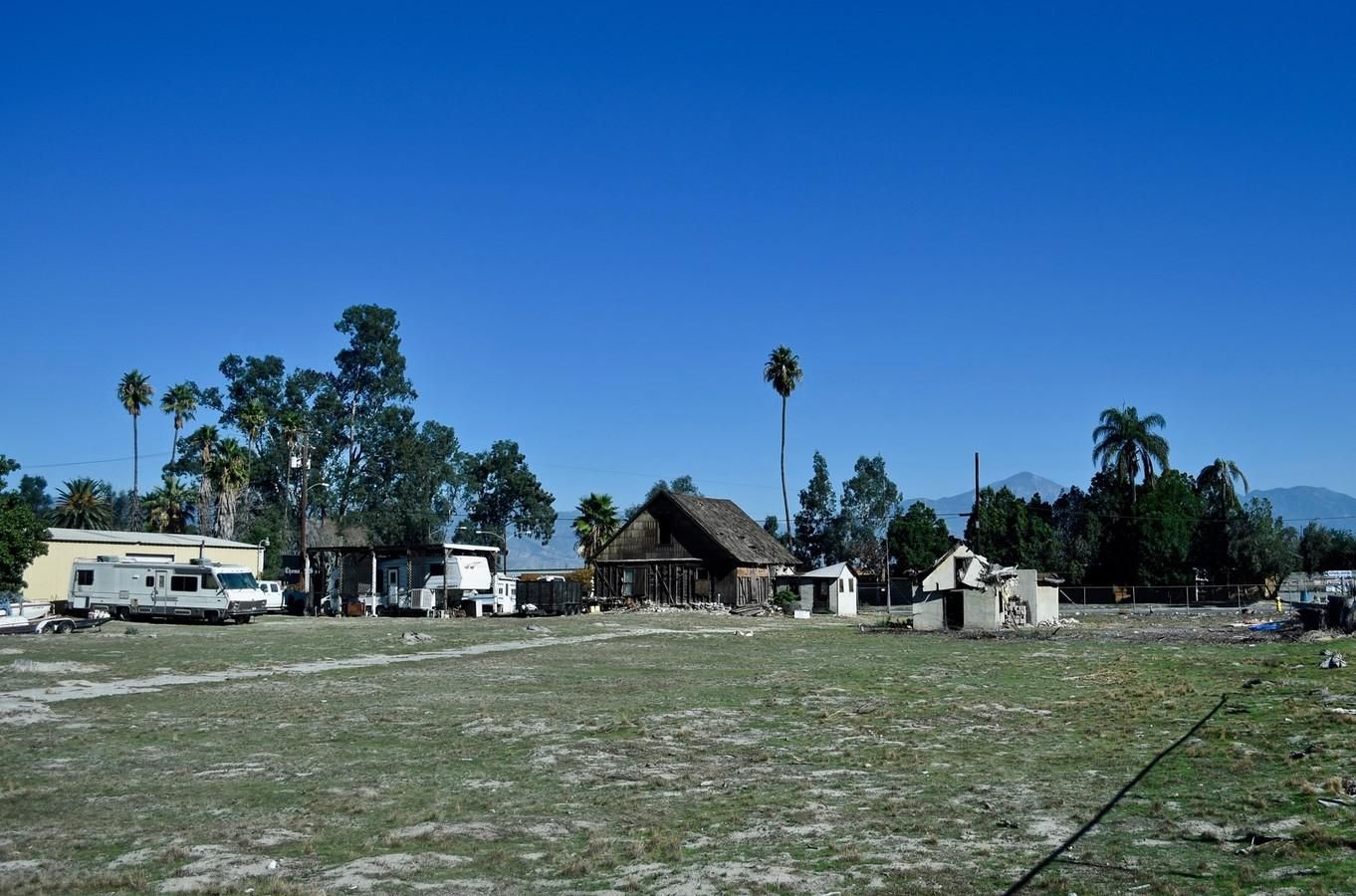 Industrial Property For Sale photo 1