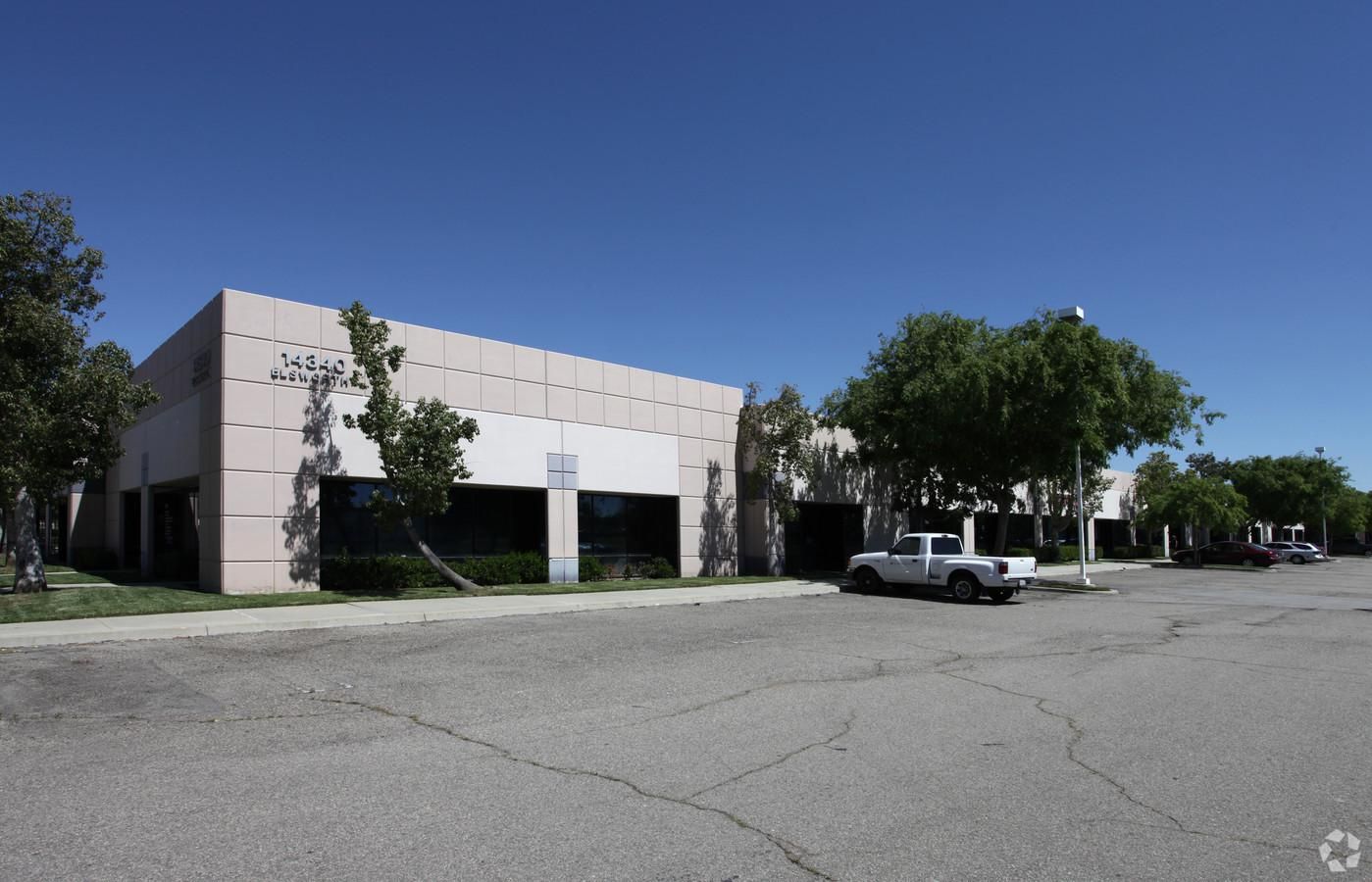 Building B photo 1