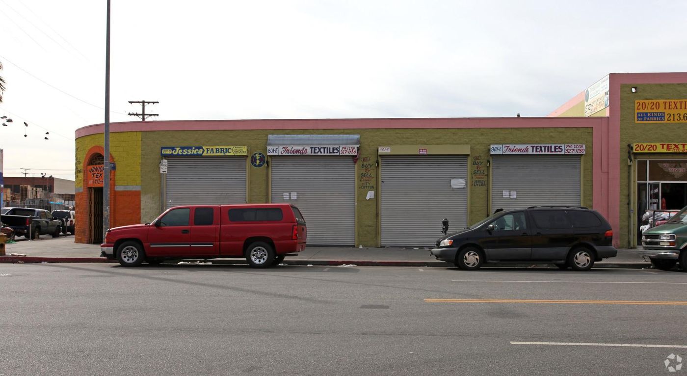 Divisible to 6 Retail Stores photo 3