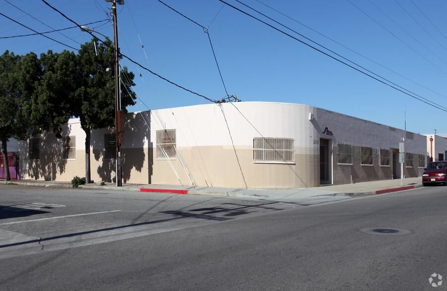 GENERAL WAREHOUSE * NEAR FREEWAY 12923-12943 S Budlong Ave photo 1