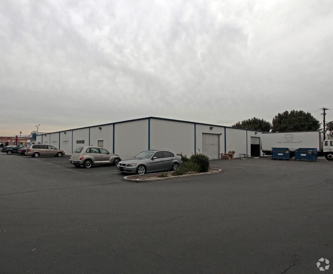 Industrial Property For Lease photo 4