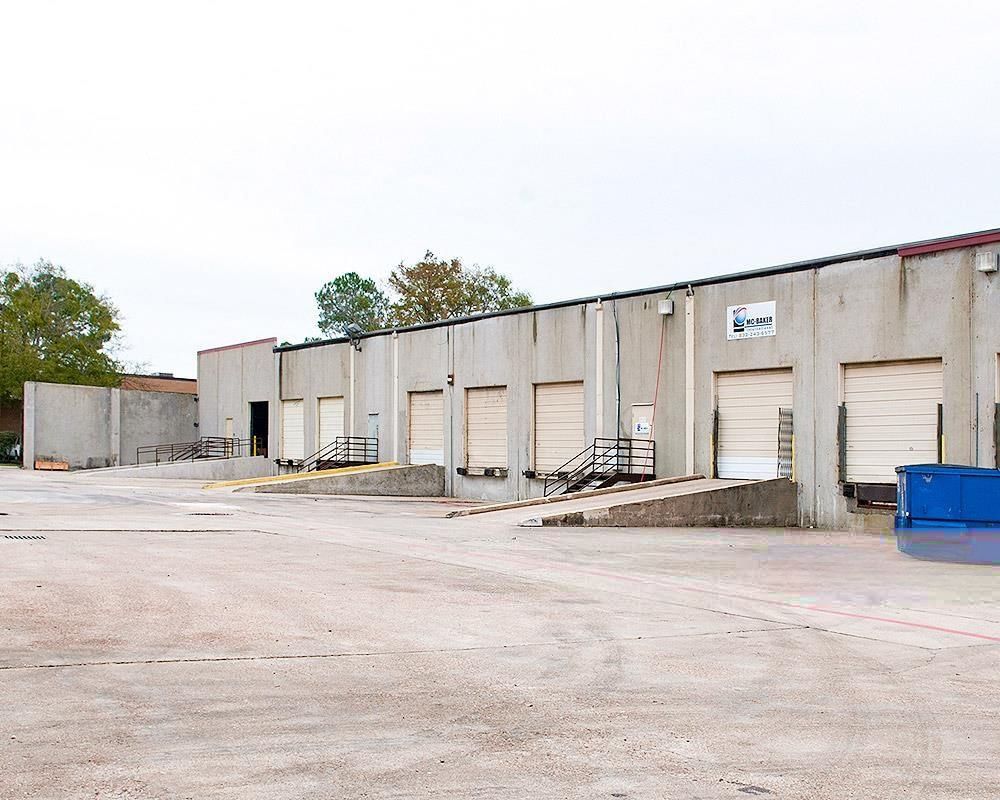 Northgreen Service Center - Building 3 photo 3