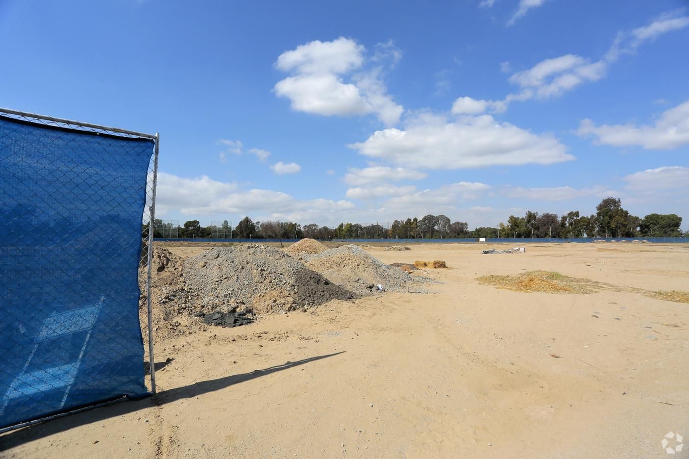 Bldg. 16 photo 2