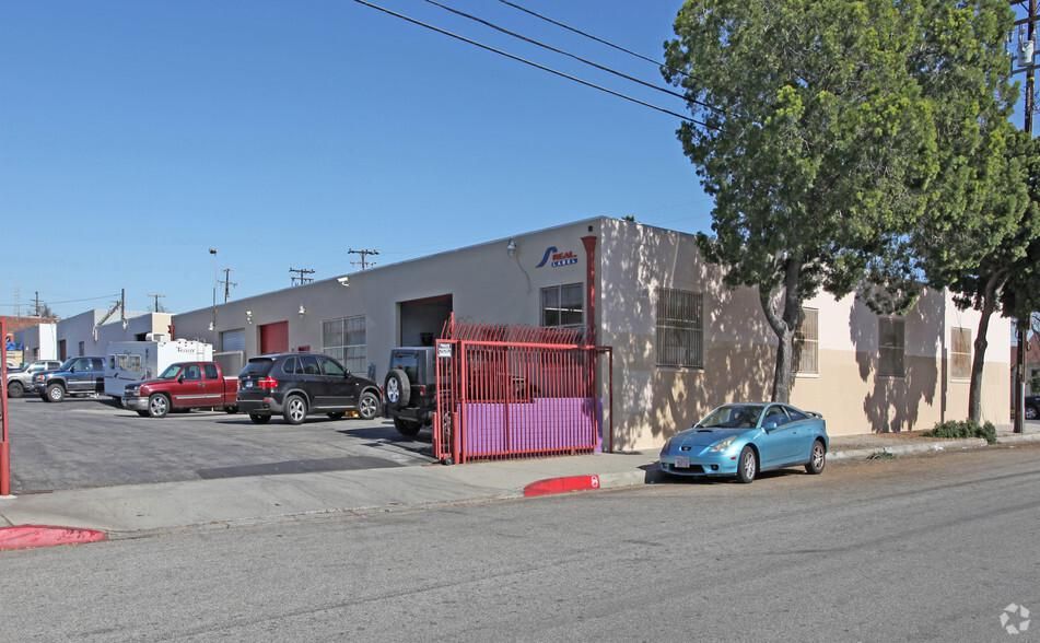 GENERAL WAREHOUSE * NEAR FREEWAY 12923-12943 S Budlong Ave photo 2