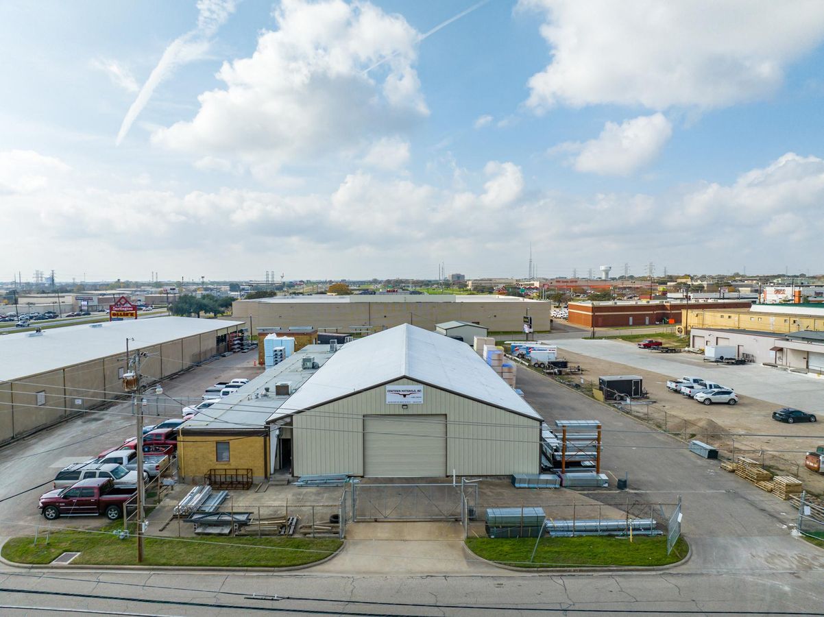 106 Factory photo 2