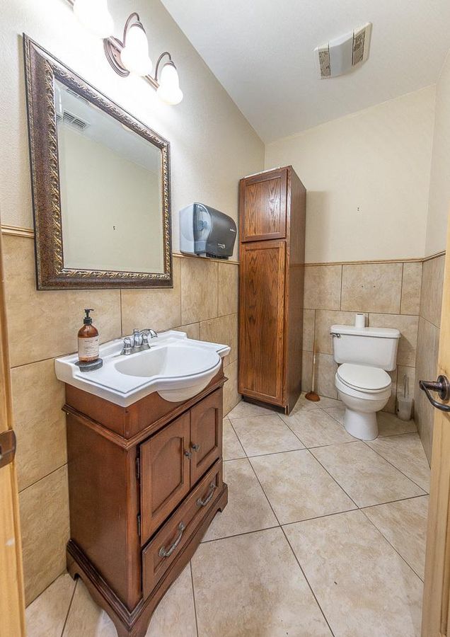 5914 County Road 6300 photo 4