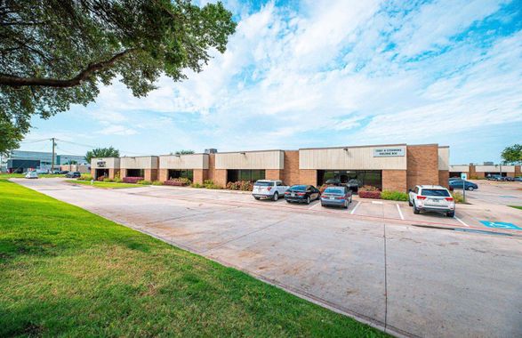Springlake Business Center