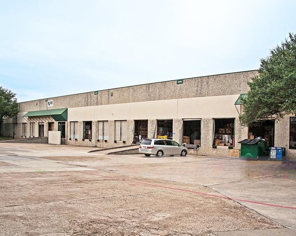 Long Point Business Center photo 4
