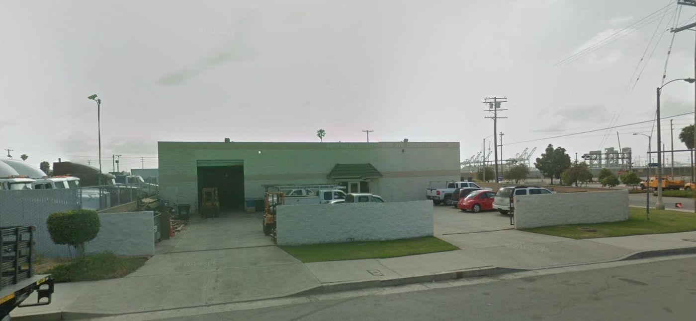 Rare Port Warehouse For Sale photo 2