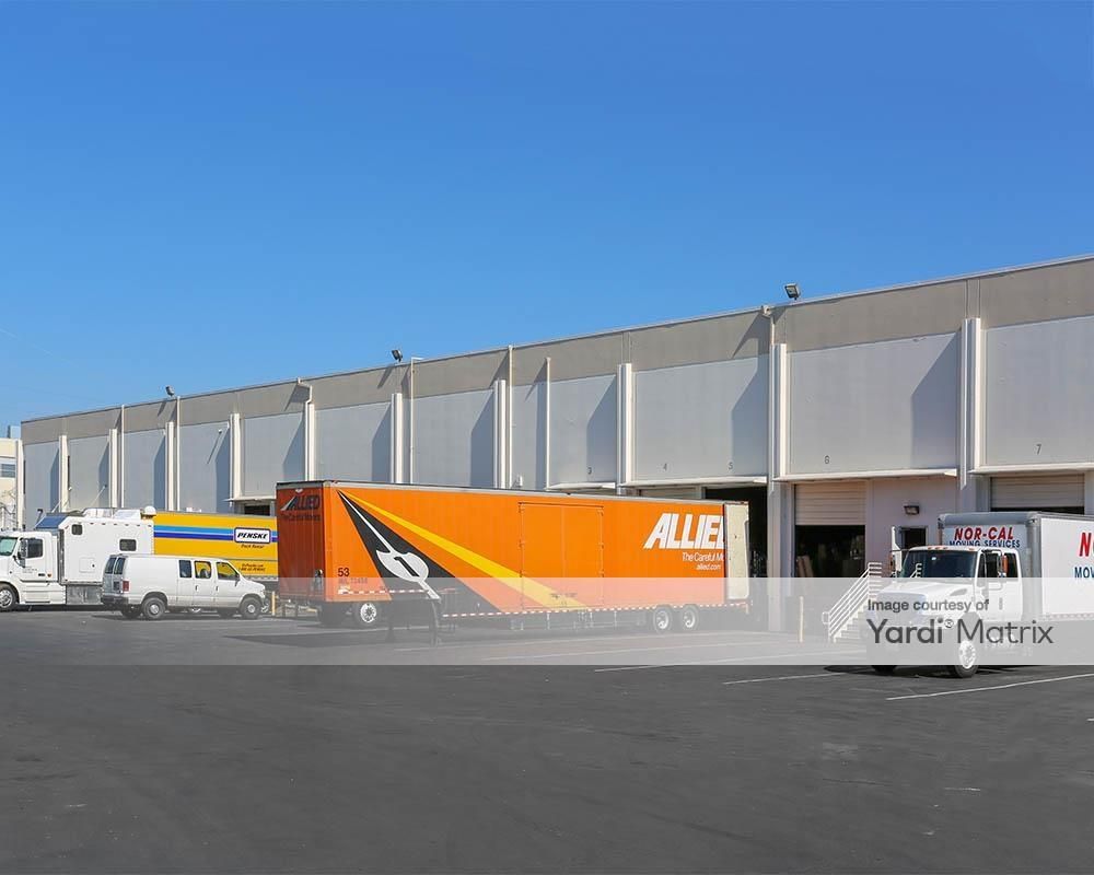 3129 Corporate Place photo 3