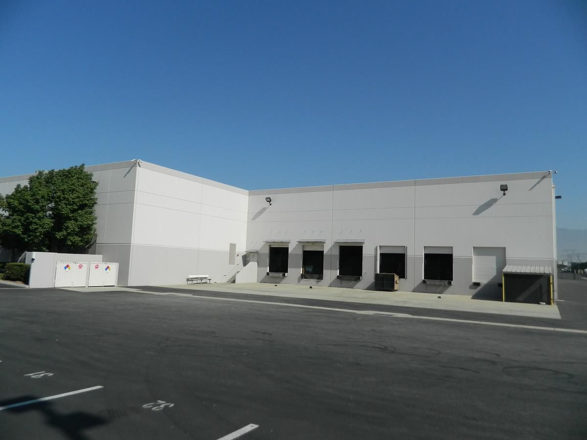 701 Auto Center Drive photo 2