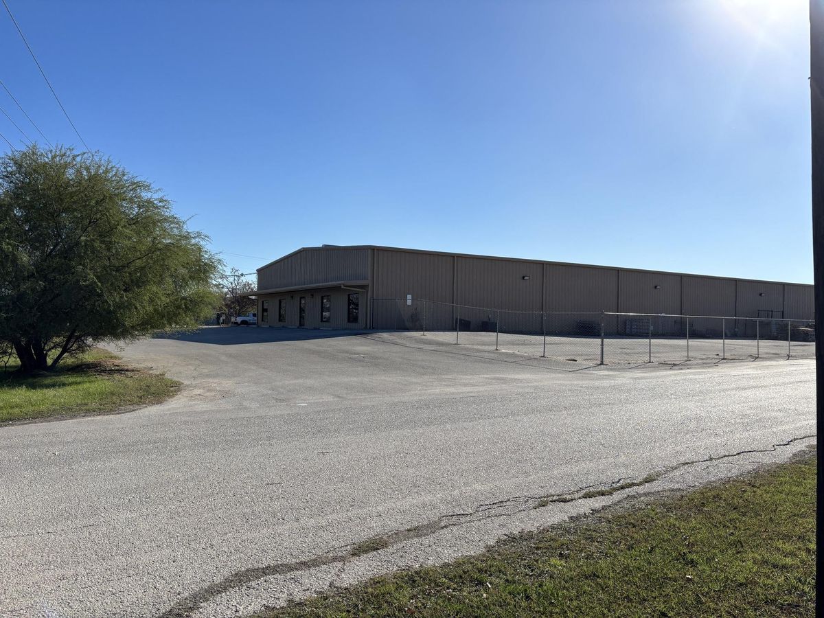 1578 Wald Road Industrial photo 4