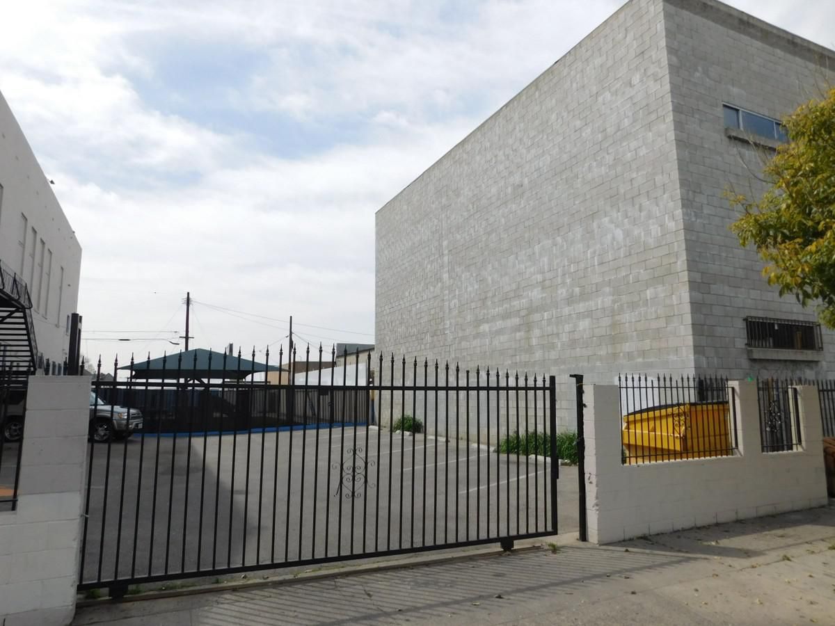Industrial Property For Lease photo 4