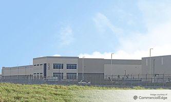 Warehouse Space for Rent located at 3520 Carlin Drive West Sacramento, CA 95691