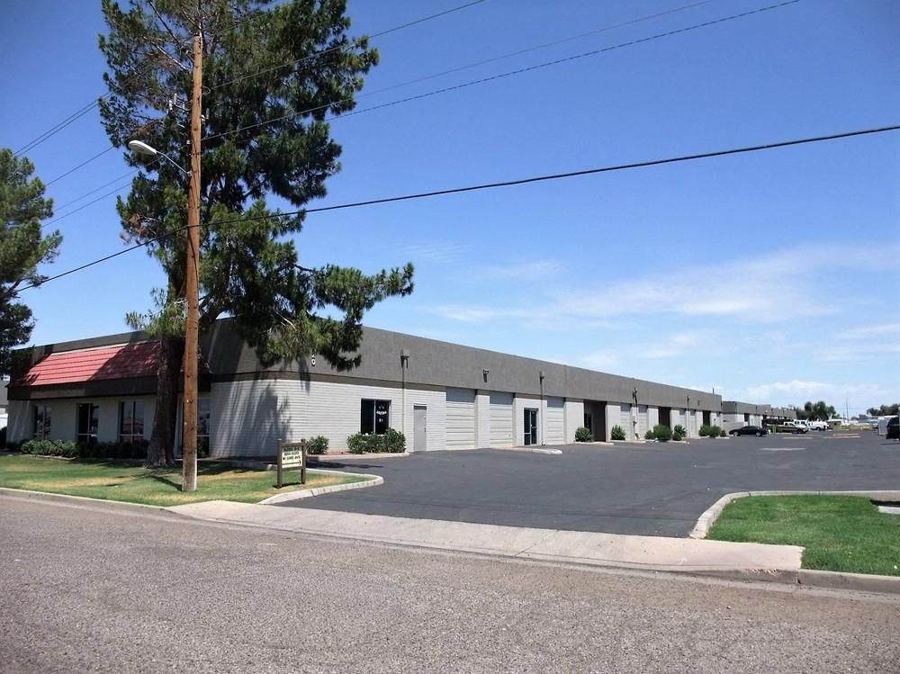 LUKE AVENUE BUSINESS PARK photo 3