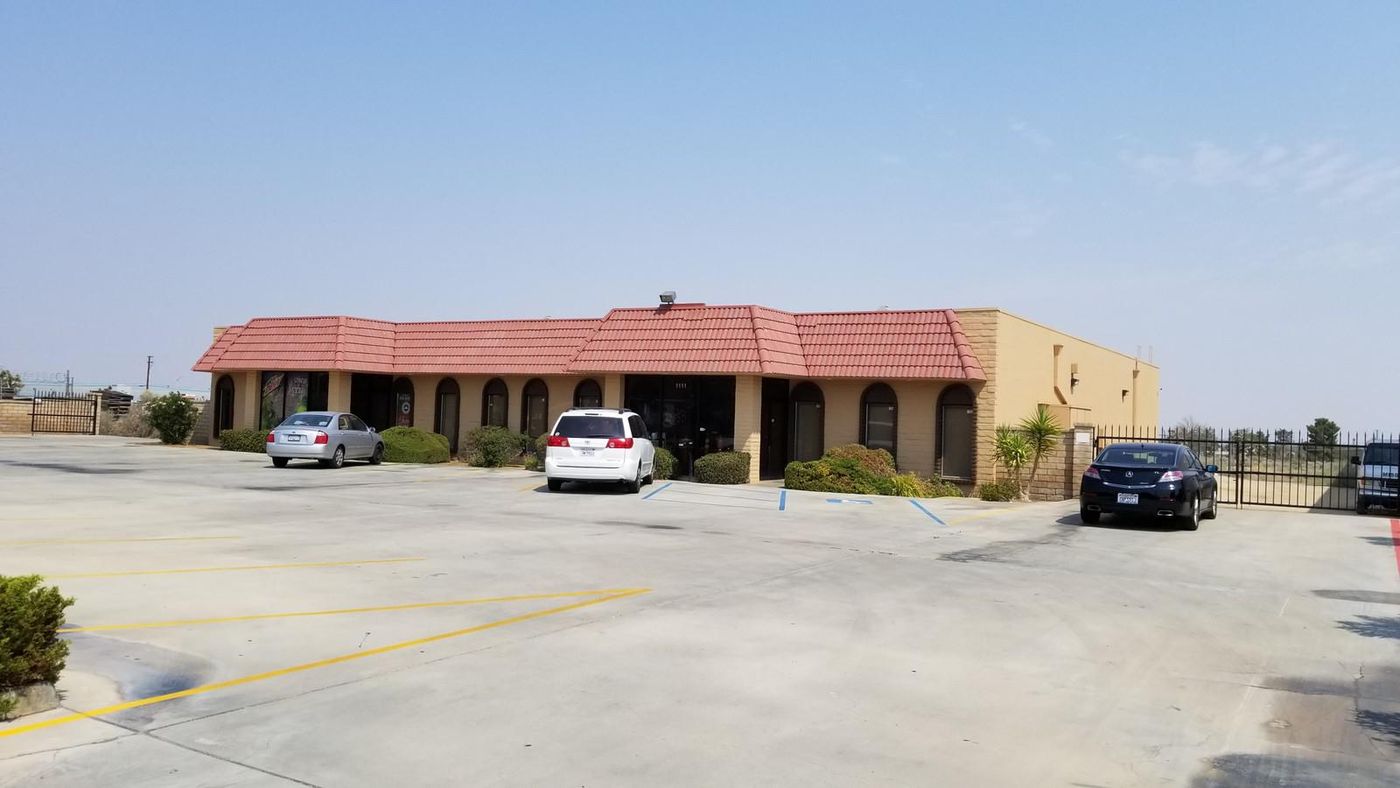 Industrial Property For Lease photo 1