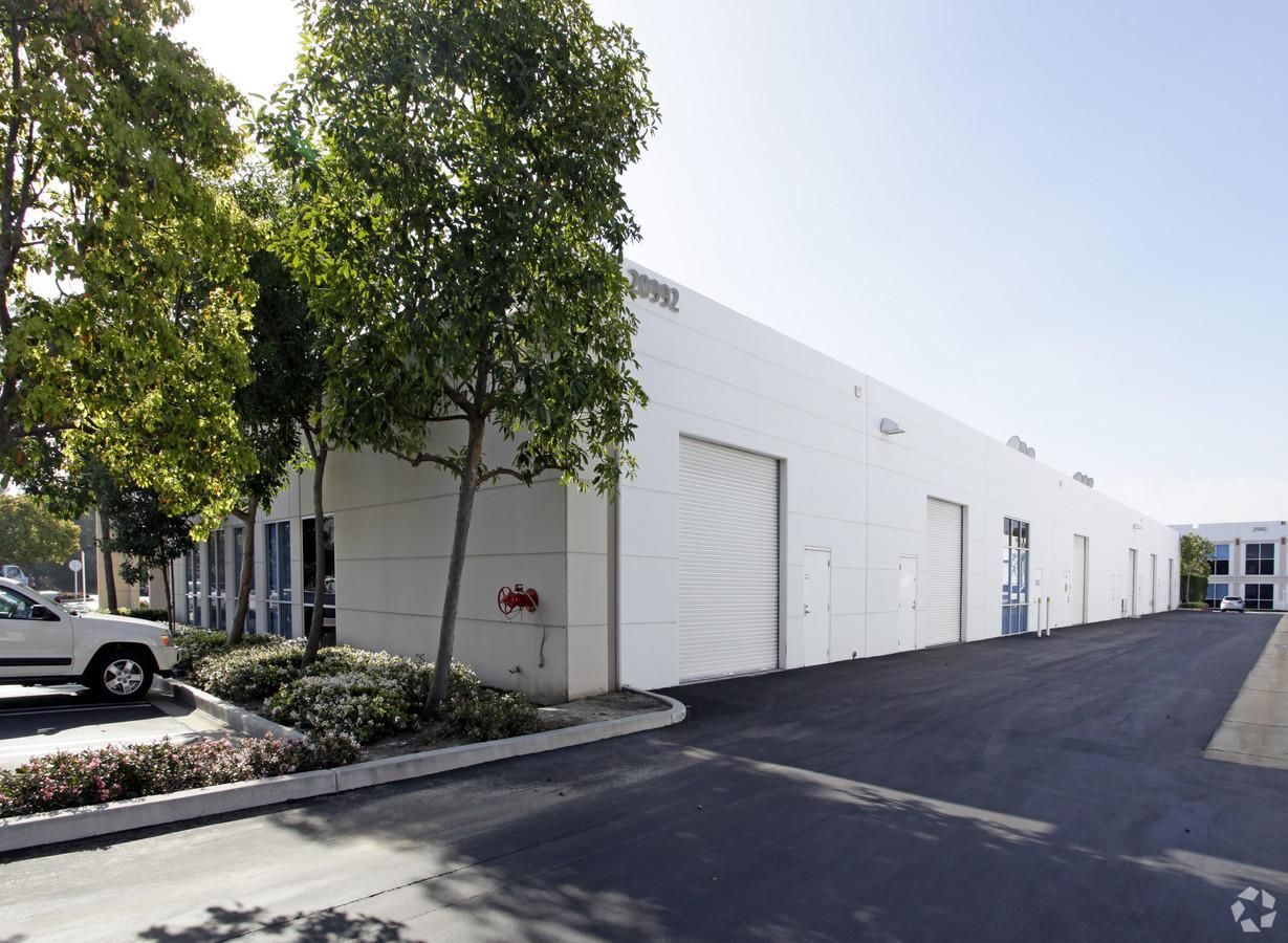 Bldg 8 photo 4
