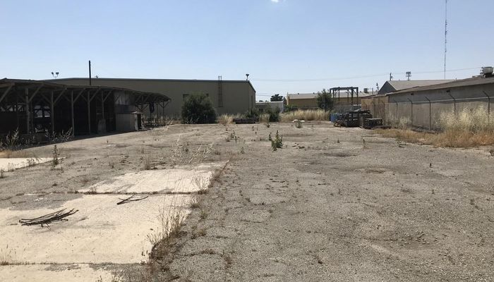 Warehouse Space for Sale at 1505 N Thesta St Fresno, CA 93703 - #22