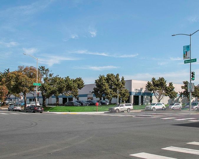 India Basin Commerce Center