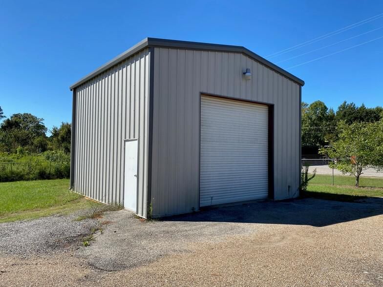 291 Johnny Clark Rd photo 2