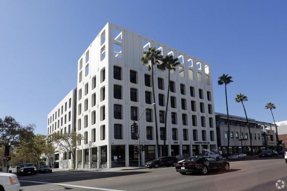 Wilshire-Rexford Center