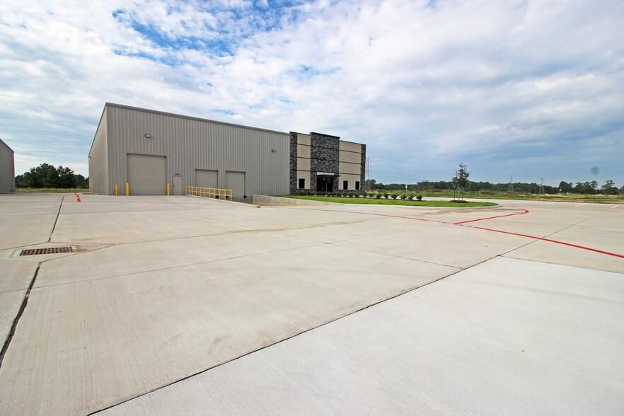 Intercontinental Crossing Business Park - Phase II 18405 Intercontinental Crossing Dr photo 3