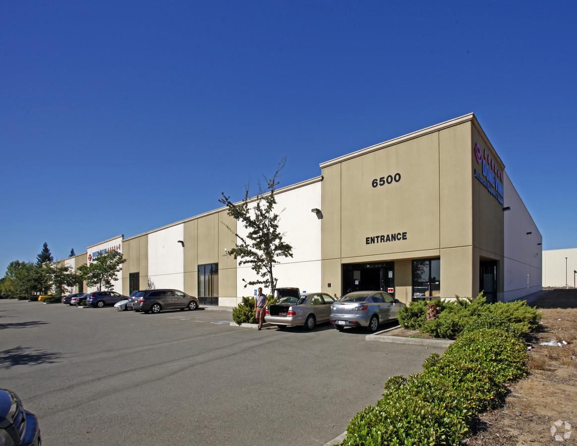 Industrial Property For Lease photo 1