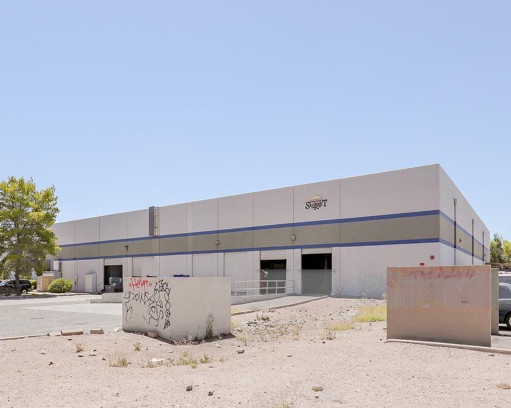 Reywest Commerce Center photo 2