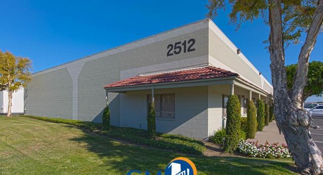 Fullerton Business Center