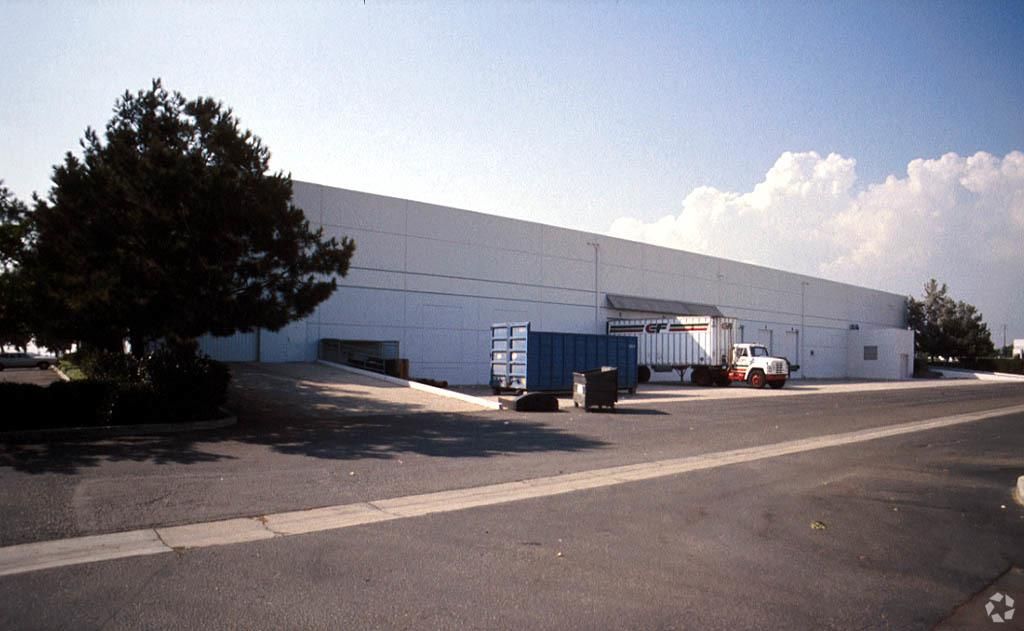 Industrial Property For Lease photo 4