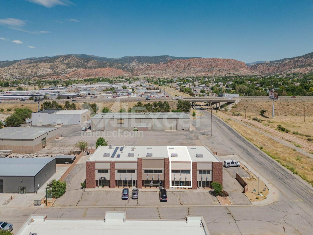 Flex Industrial Condo For Sale In Cedar City! photo 2
