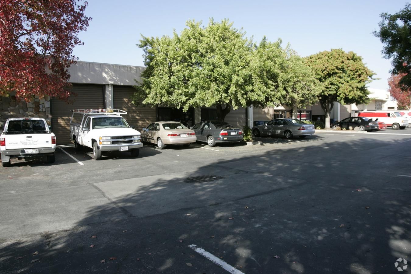Industrial Property For Lease photo 3