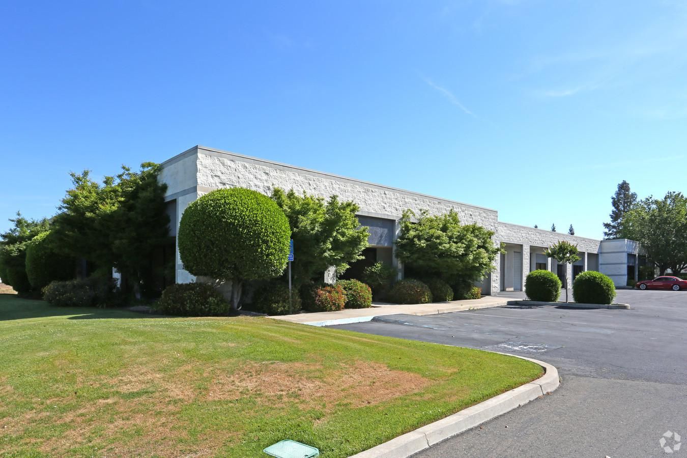 Industrial Property For Lease photo 4