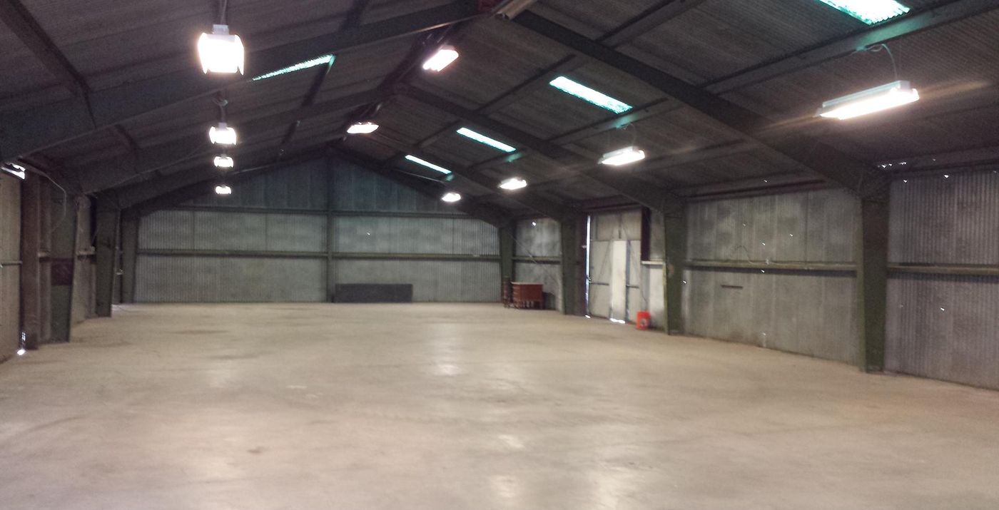 4,182 Building on 13,000 Sq. Ft. lot photo 2