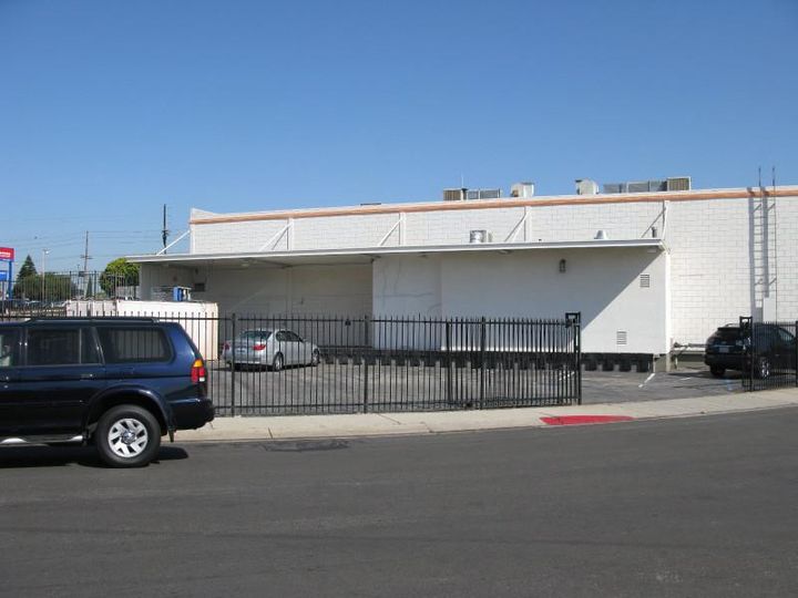 Kittyhawk Commercial Kitchen Building