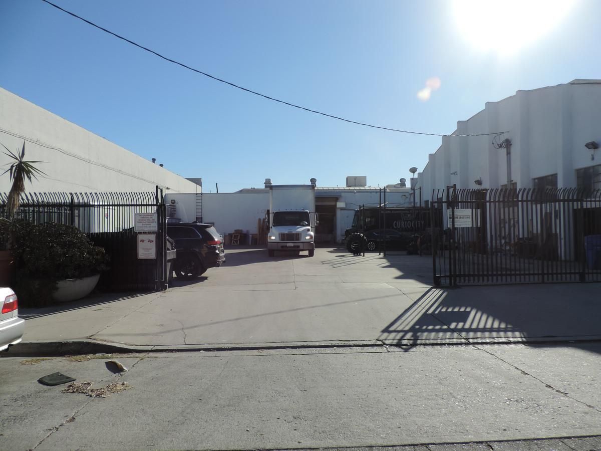 Industrial Property For Lease photo 4