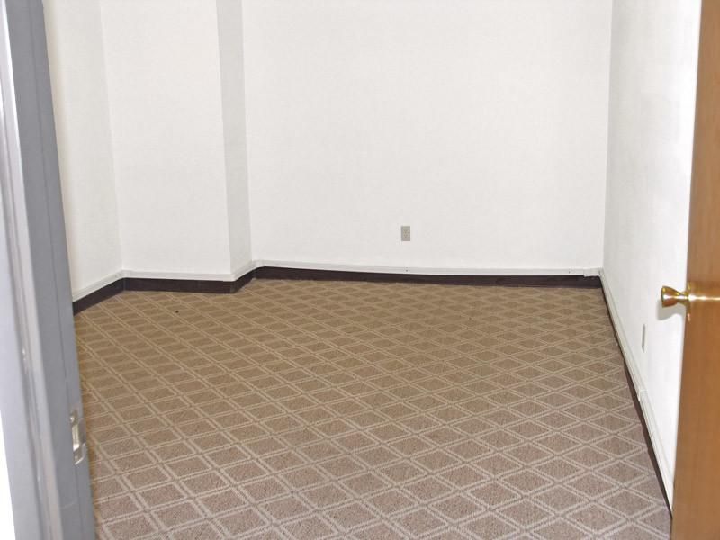 Multiple Spaces Property For Lease photo 3