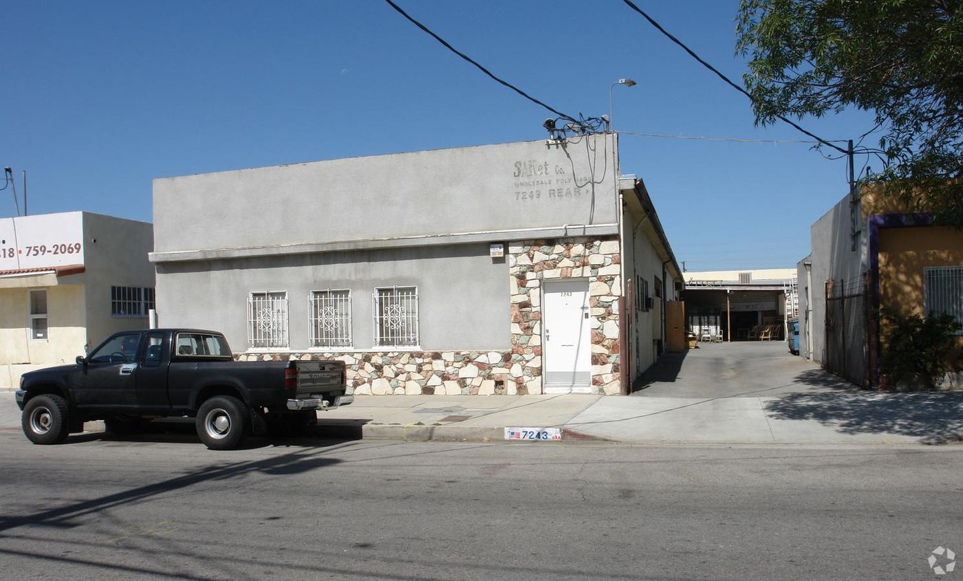 Industrial Property For Lease photo 1